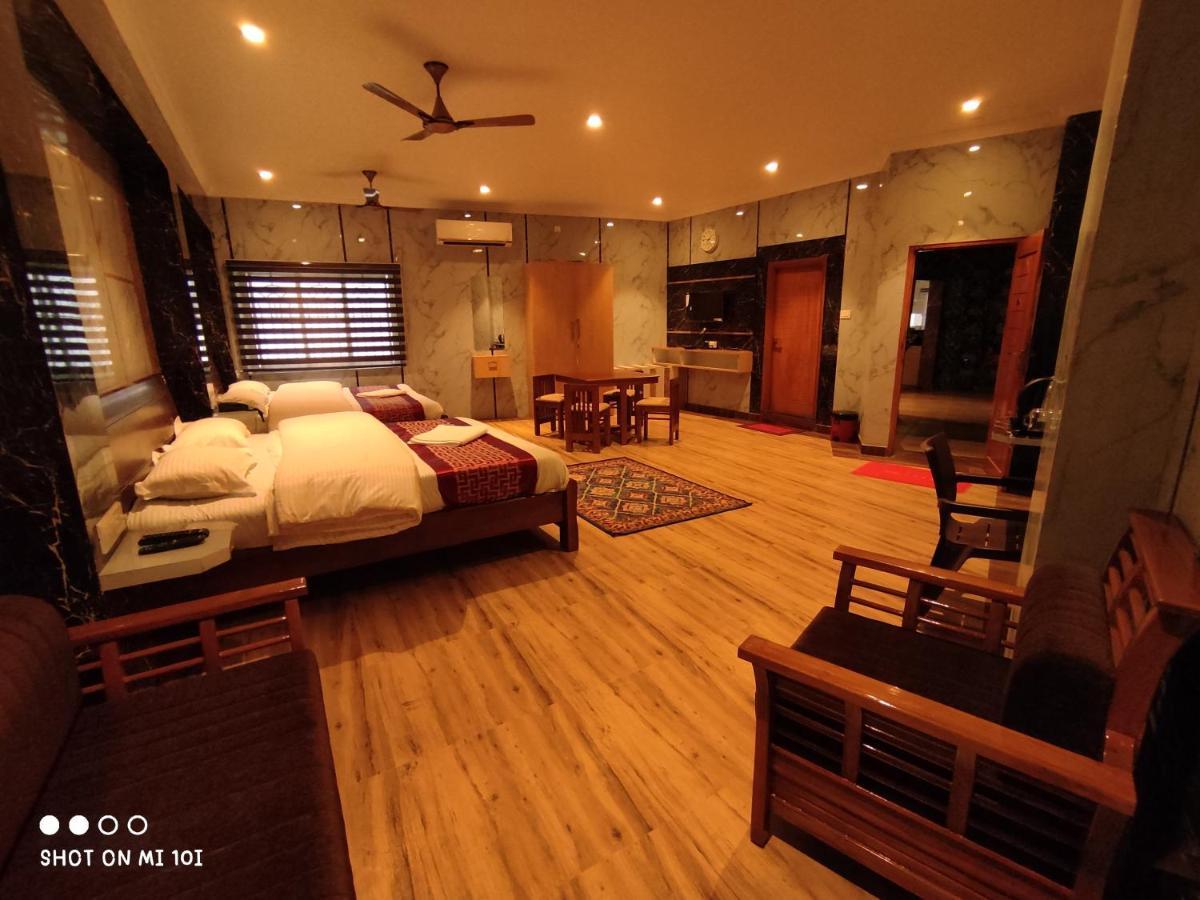 Ssk Malligai Residency Ramanathapuram Buitenkant foto